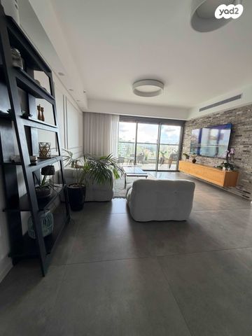 יהושע גלוברמן 3