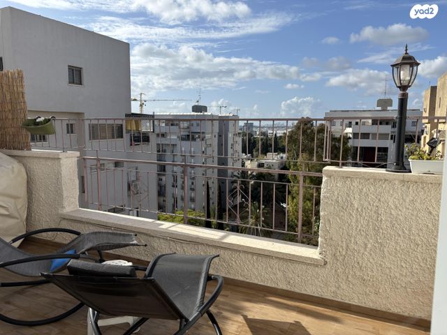 א.ד. גורדון 43