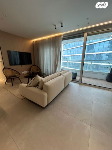 ארלוזורוב 82