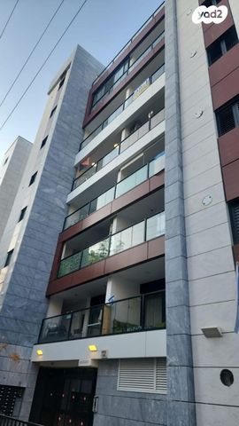 אריה בן אליעזר 15