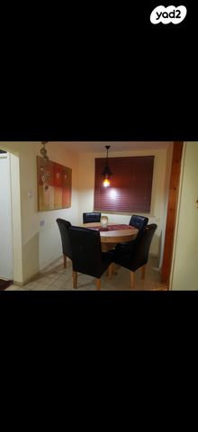 הנרייטה סולד 8