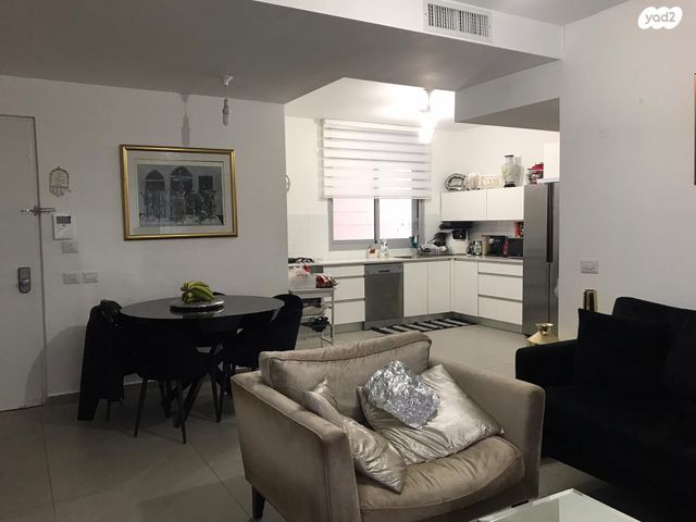 פרופ' יובל נאמן 5