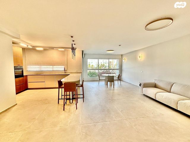 מודעת נכס, העוגן, מרינה, הרצליה