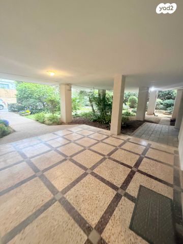 מודעת נכס, קהילת ז'יטומיר, נאות אפקה א', תל אביב יפו