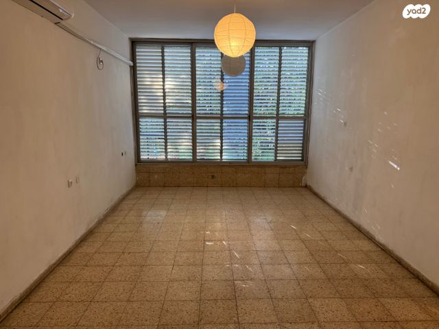 מודעת נכס, רמת השרון