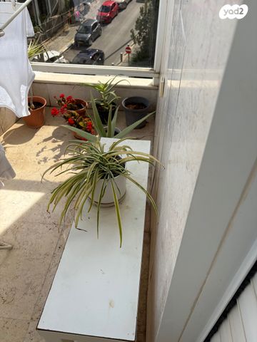 שכונת יהלום, מרכז העיר ב