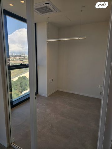 מב"ת מערב, אזור תעשייה חדש