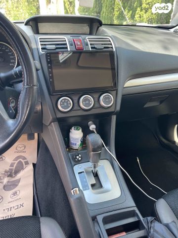 מודעת רכב סובארו XV