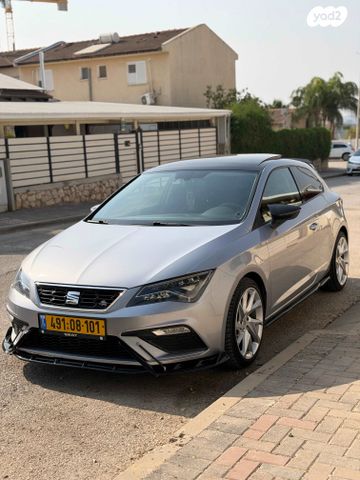 מודעת רכב סיאט לאון