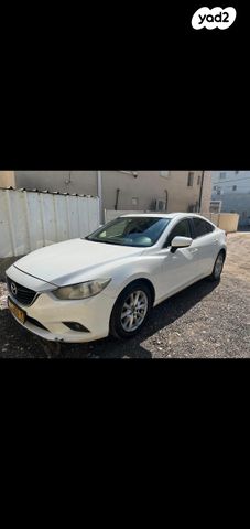מודעת רכב מאזדה 6