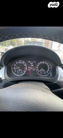 מודעת רכב סקודה ראפיד