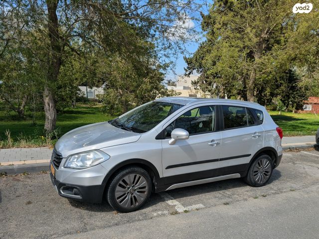 מודעת רכב סוזוקי קרוסאובר