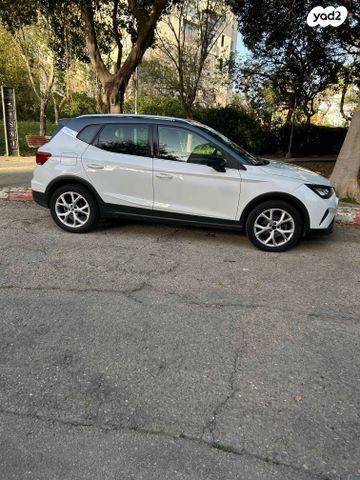 מודעת רכב סיאט ארונה