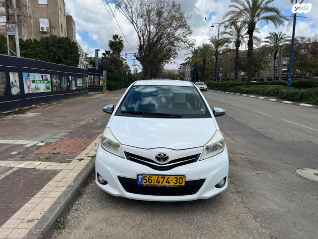 מודעת רכב טויוטה יאריס