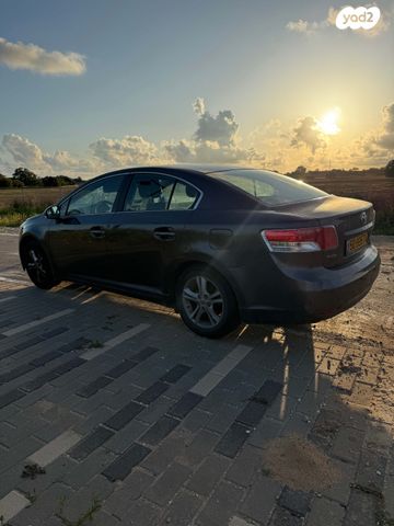 מודעת רכב טויוטה אוונסיס