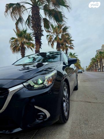 מודעת רכב מאזדה 2