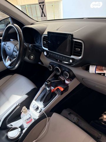 מודעת רכב יונדאי וניו