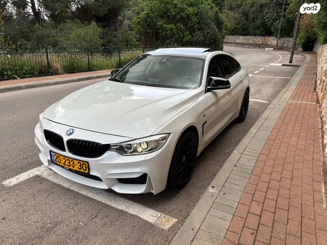 מודעת רכב ב מ וו סדרה 4