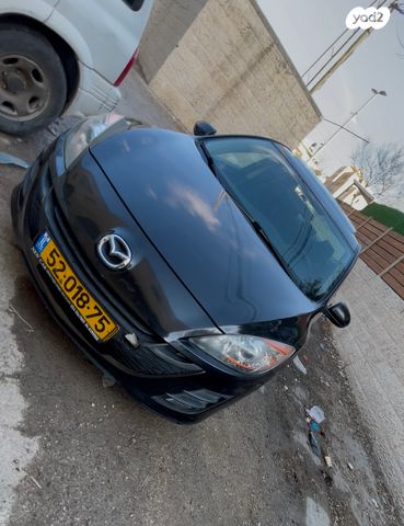 מודעת רכב מאזדה 3