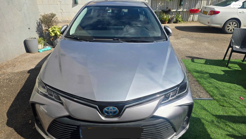 מודעת רכב טויוטה קורולה