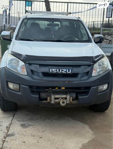 מודעת רכב איסוזו די-מקס