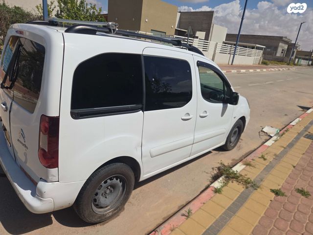 מודעת רכב סיטרואן ברלינגו