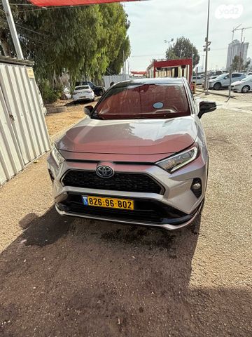 מודעת רכב טויוטה RAV4