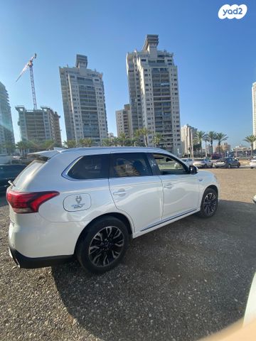 מודעת רכב מיצובישי אאוטלנדר