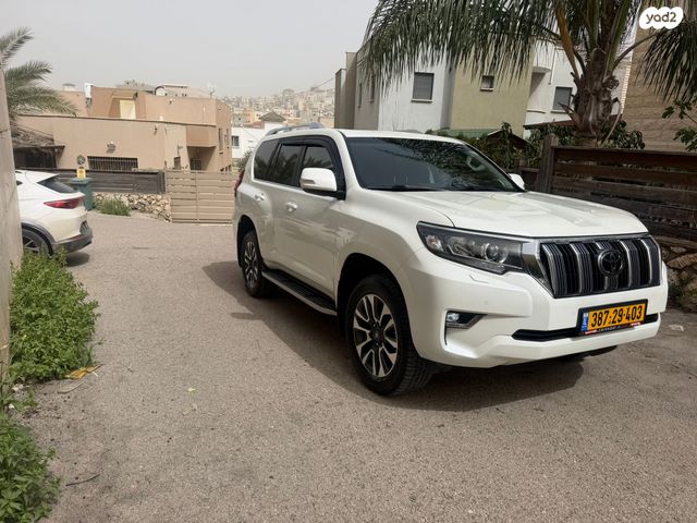 מודעת רכב טויוטה לנד קרוזר