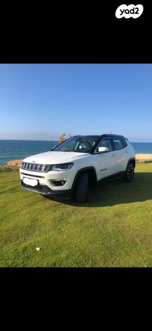 מודעת רכב ג'יפ קומפאס