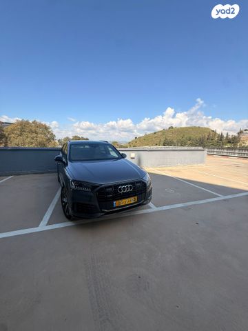 מודעת רכב אאודי Q7