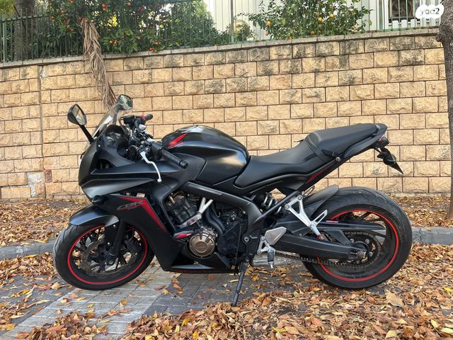 מודעת רכב הונדה CBR650F