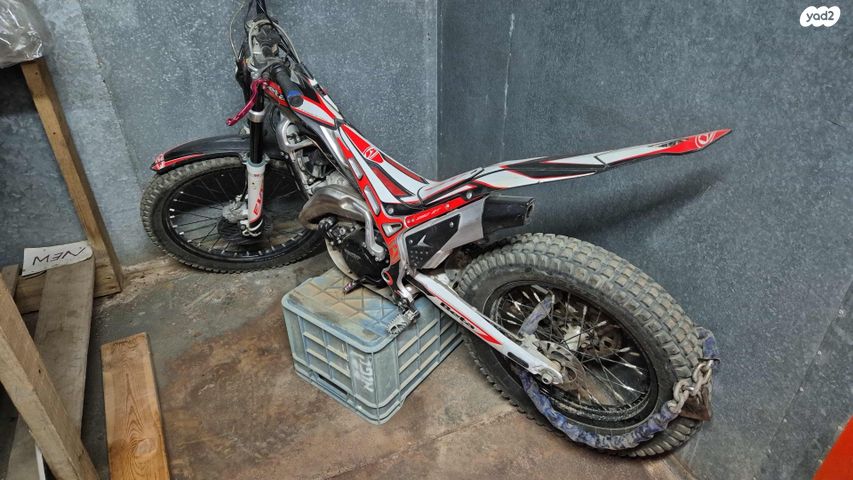 מודעת רכב בטא EVO250