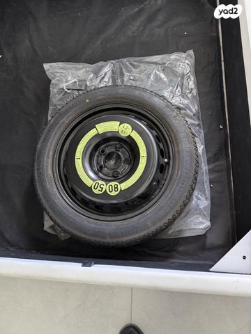 feedItemObj.data.row_1