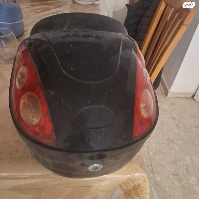 feedItemObj.data.row_1