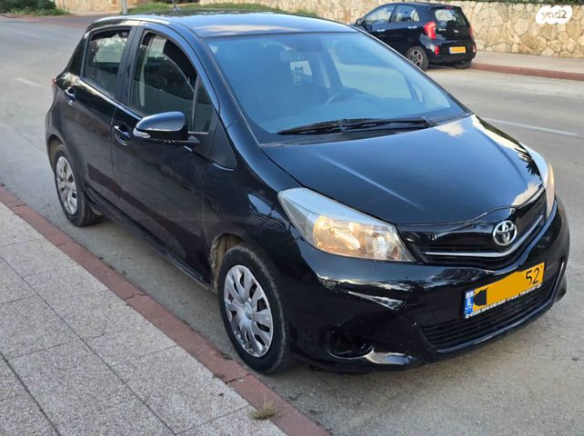 מודעת רכב טויוטה יאריס