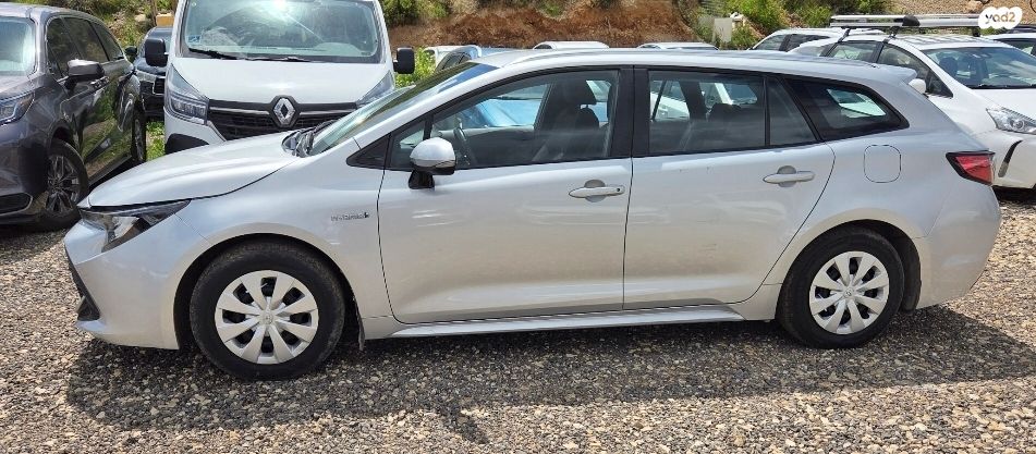 מודעת רכב טויוטה קורולה