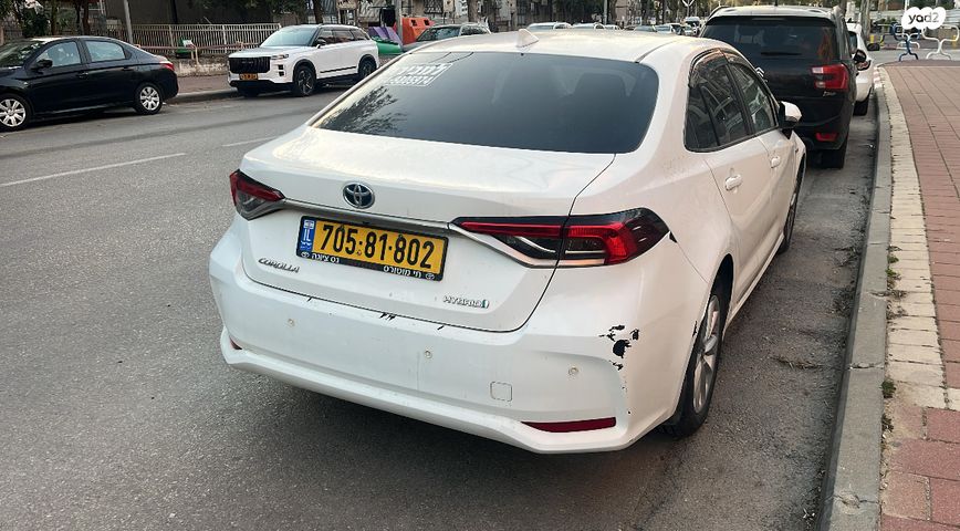 מודעת רכב טויוטה קורולה