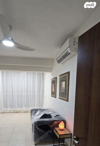 הרב עוזיאל 20