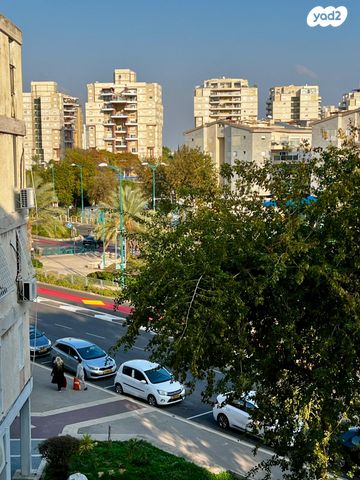 שדרות ירושלים 47