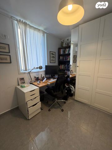 אליעזר קשאני 13