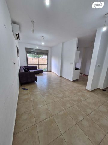 יונה בן אמיתי 2