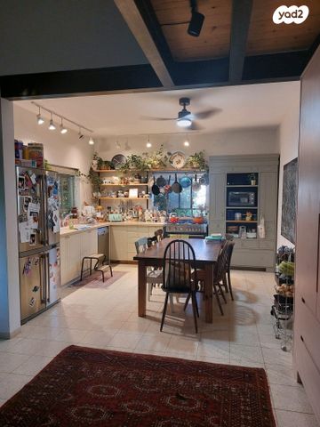 דרך הפרחים 1