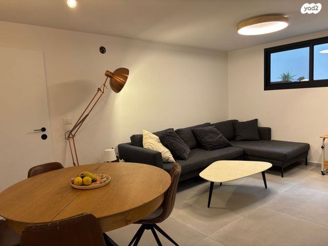 קרן קיימת לישראל 13