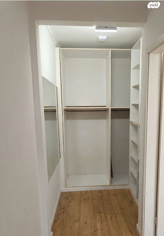 גוש עציון 28