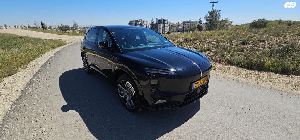 מודעת רכב הונגצ'י EHS7