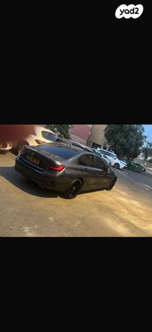 מודעת רכב ב מ וו סדרה 3