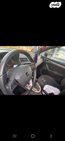 מודעת רכב סיאט ארונה