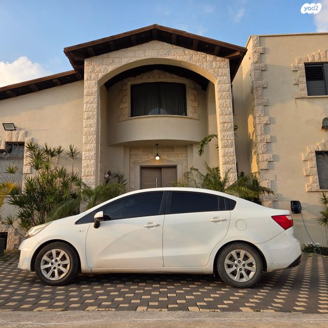 מודעת רכב קיה ריו