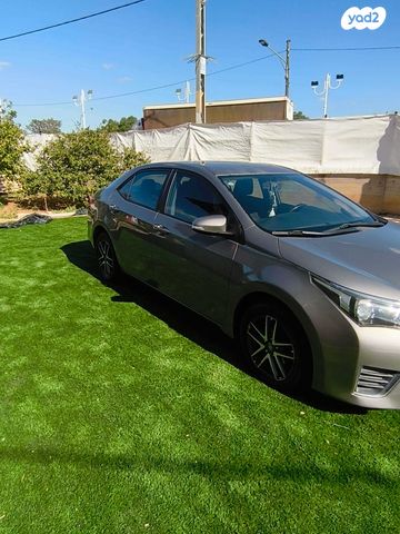 מודעת רכב טויוטה קורולה